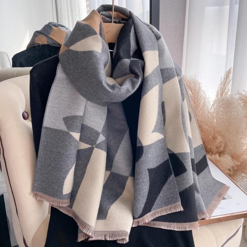 New Autumn Winter Scarf Women Warm Cashmere Scarves Girls Sweet Soft Shawl Outdoor Sun Ladies Shawls