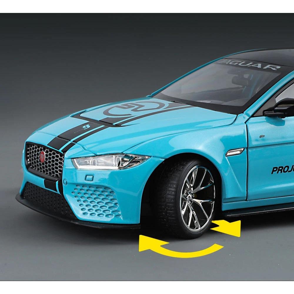 1/18 Jaguar XE SV PROJECT 8 Alloy Sportscar Scale Model Car Diecast Metal Vehicles Simulated Collectibles Childrens Toy Gifts