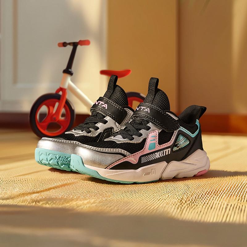 Anta Kids Trendy Versatile Non-Slip Durable Low-Top Running Shoes Kids sneaker Black Silver A22449937-2