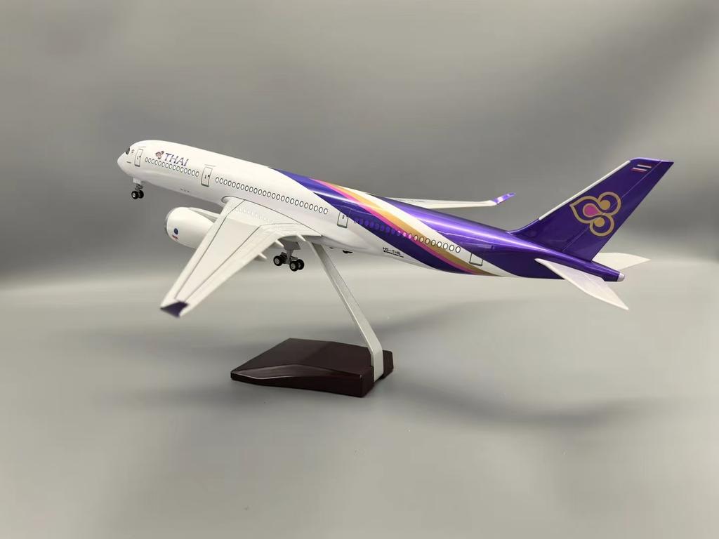 Decoration Home Scale 350 A350 47CM Airplane Model Thailand Model Plane Diecast Resin Wire Wheels Aircraft Working Lights