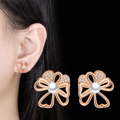 Hibiscus Flower Stud Earrings Light Luxury Fashion Temperament with Flower Shape Fresh and Advanced Sense