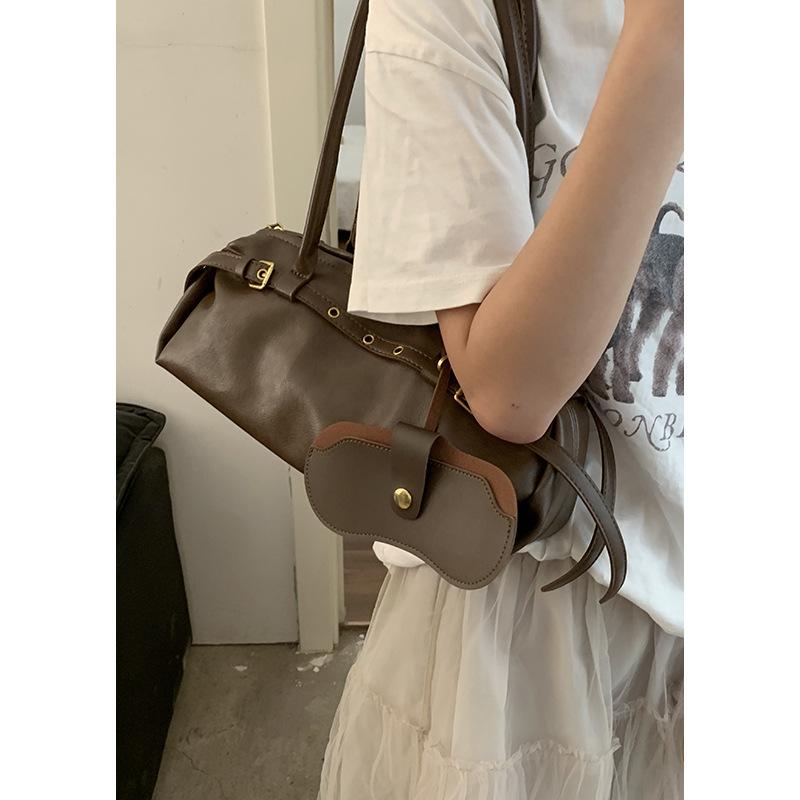 Niche retro bowling bag women's bag 2025 new simple large-capacity shoulder bag fashionable underarm bag