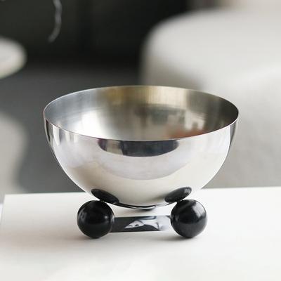 Creative Metal Semicircle Three-legged Fruit Plate, Light Luxury Dining Table Decorations, Designer Model Room, Coffee Table, Snack Plate, Accessories