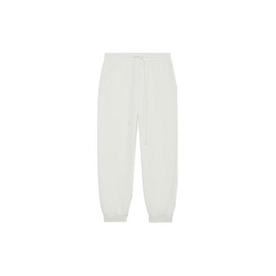 Partea de jos – Pantaloni de trening și colanți