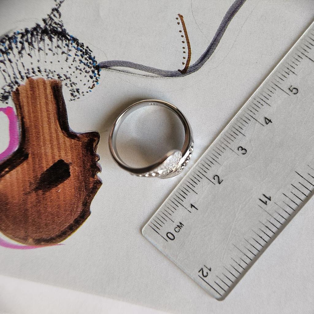 Silver Ring with Cubic Zirconia, Product Weight 4.21 G (2180678)