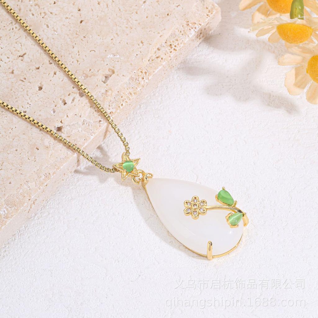 Hetian Jade Water Drop Necklace Women'S Light Luxury Retro Court Style Temperament Inlaid Flower Accessories