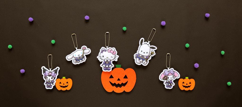 Hamanaka Craft Cut and Handmade Ornament Sanrio Characters Halloween Kit Paste! Pre-printed - - H481-101-009