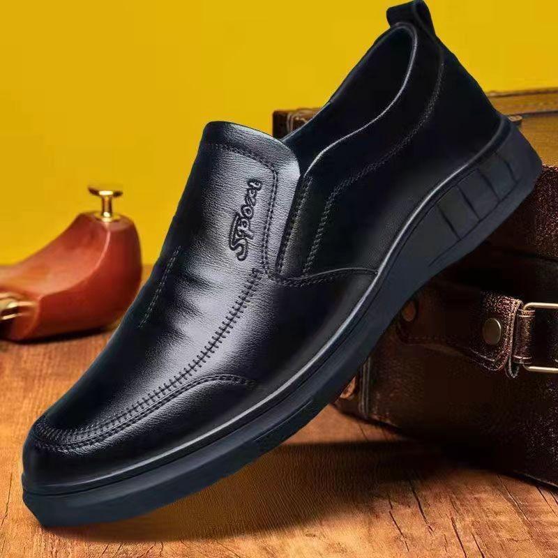 Leather Shoes Four Seasons Fashion Soft Sole Foot Cover Round Head Shoes Business Comfort Men Casual Gentleman