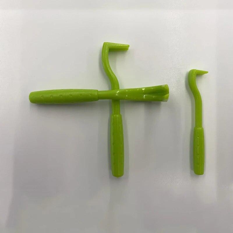 3Pcs/lot Pet Flea Remover Tool Scratching Hook Remover Pet Cat Dog Grooming Supplies Tick Picker Flea Removal Tool Pet Comb