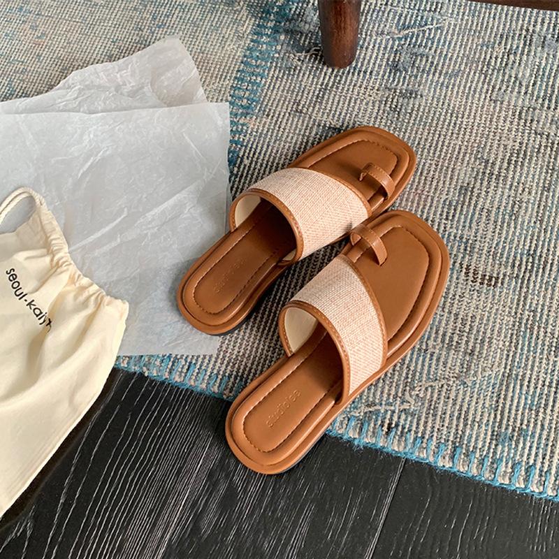 

Сланцы с открытым носком Xiaoxiangfeng, женская летняя обувь 2025, новые, с темпераментом вечернего бриза, на плоской подошве, пляжные сандалии 35