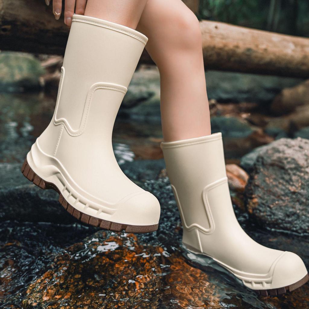 Women's 2025 Fashion Mid-Calf Waterproof Non-Slip Silicone Rain Boots with Thick Sole