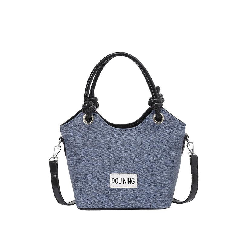 

High-value commuter bag women s 2025 new women s niche bucket bag popular retro foreign shoulder messenger bag чёрный