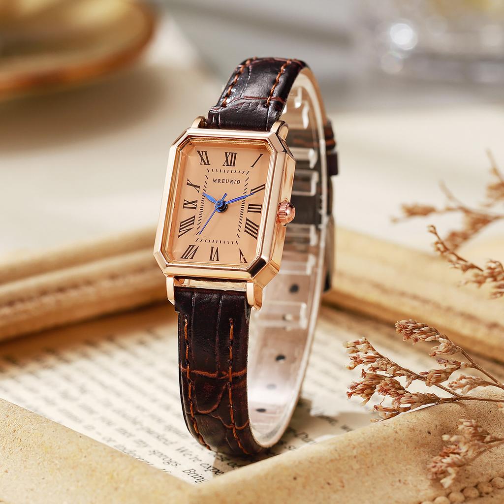 Women Square Quartz Watch Retro Roman Numerals Dial Black Leather Strap Elegant Casual Office Ladies Wristwatch