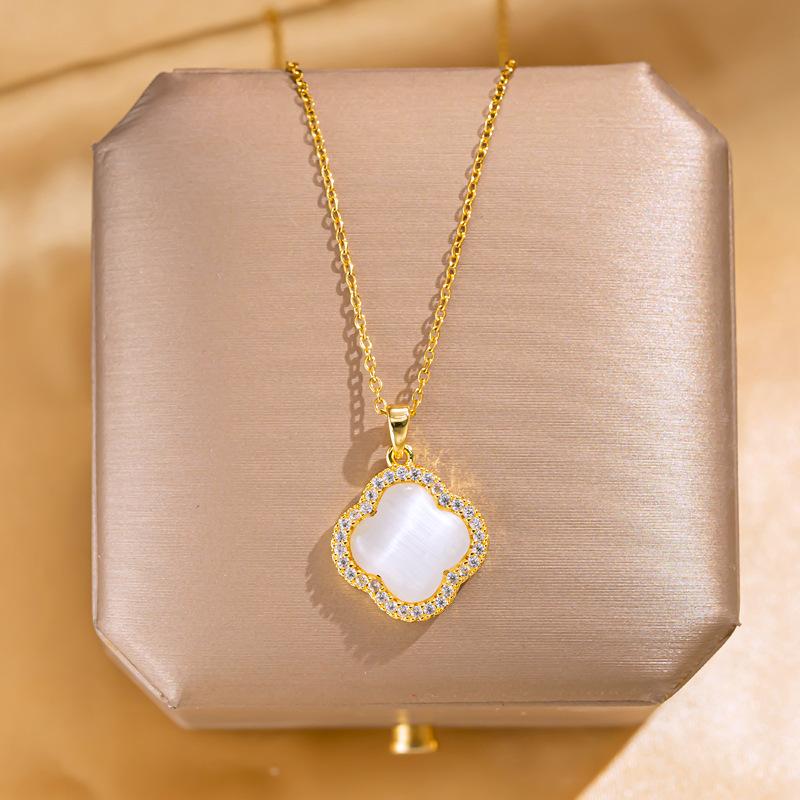 Retro Butterfly Flower Pendant Fashion Titanium Steel Choker Necklace Irregular Versatile Women