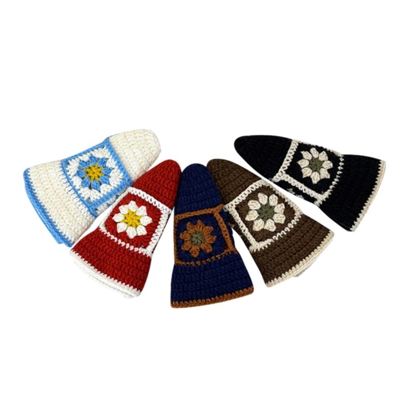 Summer Sunproof Crochet Bucket Hat Ladies Spring Commute Camping Fisherman Cap with Flower Pattern for Girlfriend
