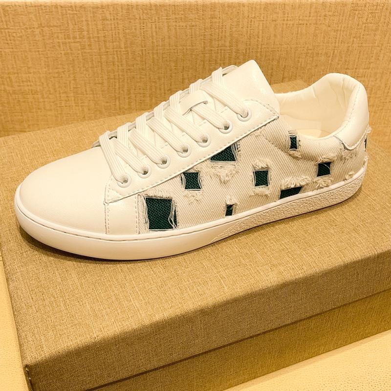 

2025 summer new retro ripped board shoes Korean version of trendy men s casual shoes leather splicing cloth shoes street style 44