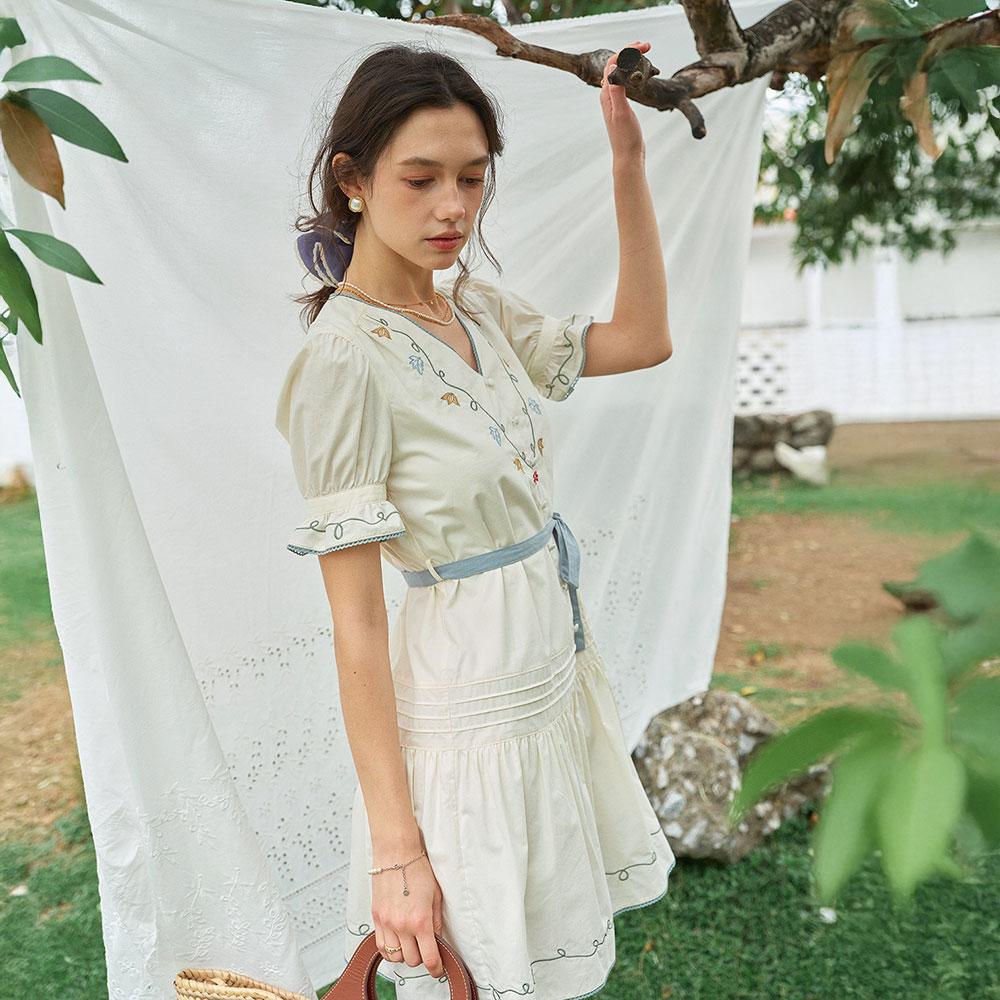 Simpeulleteulo Sr_Flower Poem Dress