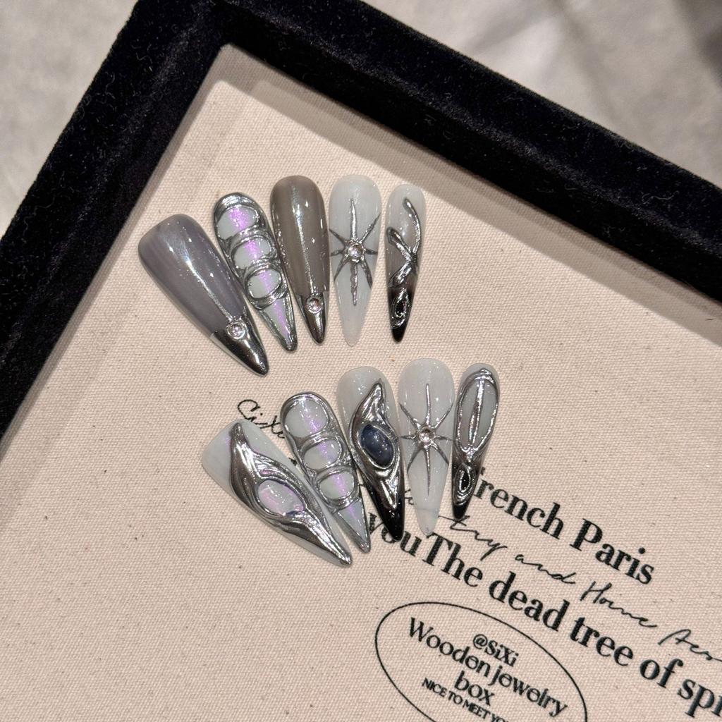 Long Stiletto Press On Fake Nails Blue Heart Diamond Bow Decoration False Nail Fashion Artificial Nail Handmade Acrylic Nail