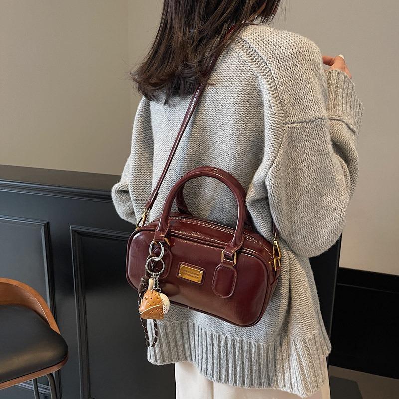 Retro bowling handbag bag women's new high-end shoulder bag fashion commuter messenger bag