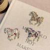 Exquisite Rhinestone Retro Horse Brooch - Zodiac Lapel Pin for Coats and Suits, Perfect New Year Gift