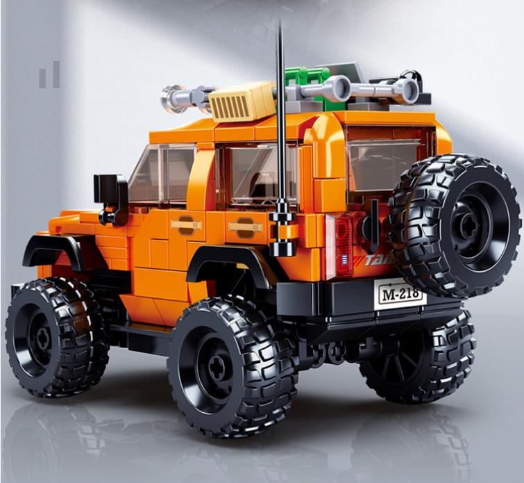 302Pcs Sluban Urban Tank Modelbricks Off-Road Vehicle Figures Construction Blocks Educational Toy For Kidss For Kids