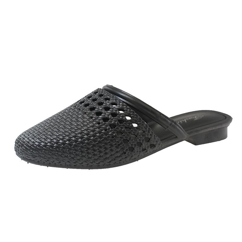 Sandály s nízkým podpatkem a otevřenou špičkou s výřezy v korejském stylu 2026