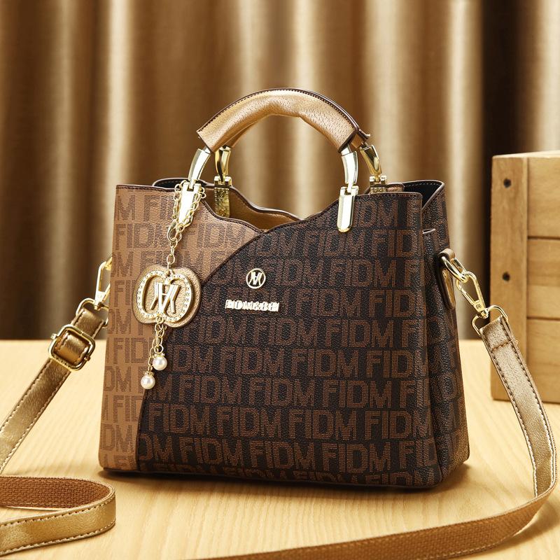 

Европа красивая женская сумка 2025 новая мама большая вместимость большая сумка портативная универсальная на плечо кроссбоди женская сумка