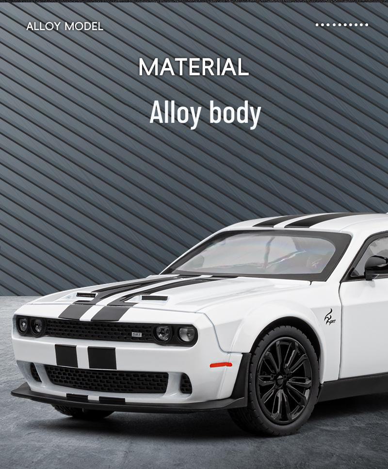 Jiaye 1:22 Dodge Hellcat Demon Eye Alloy Car Model with Sound, Light, and Pull-Back Four-Wheel Shock Absorbers
