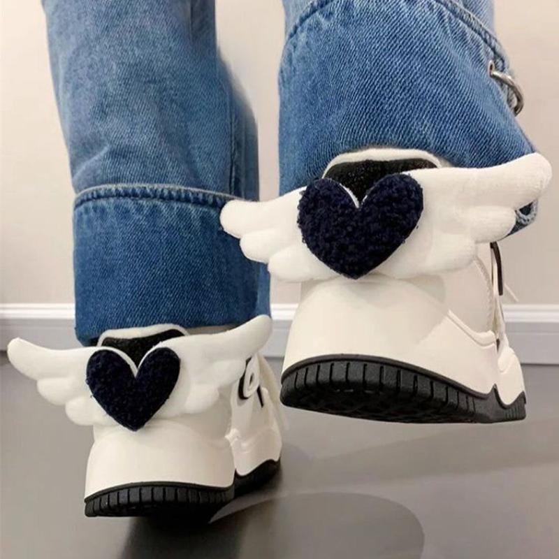 Women Platform Sneakers Cute Heart Decoration Sports Shoes Comfortable Casual Fashion Shoes Outdoor Running Flat Sneakers Female