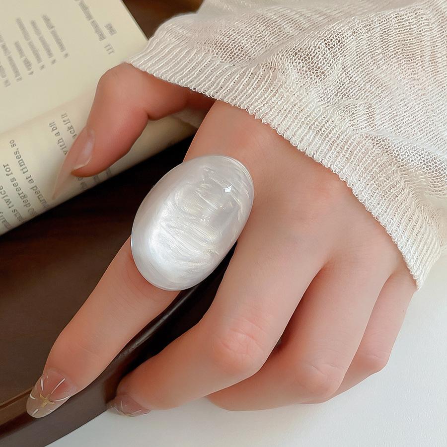 2026 Korean Simple Acrylic Rings Vintage Ring For Women Big Kpop Finger Ring Girls Wide Punk Resin Ring Fashion Jewelry