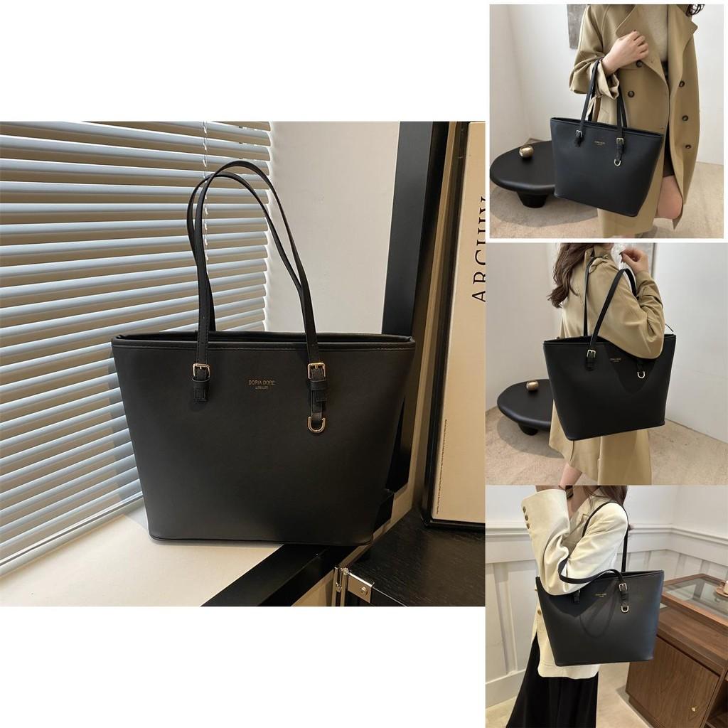 Stylish Black Tote Bag For Women With Large Capacity And Vintage Design Perfect For Daily Commuting
