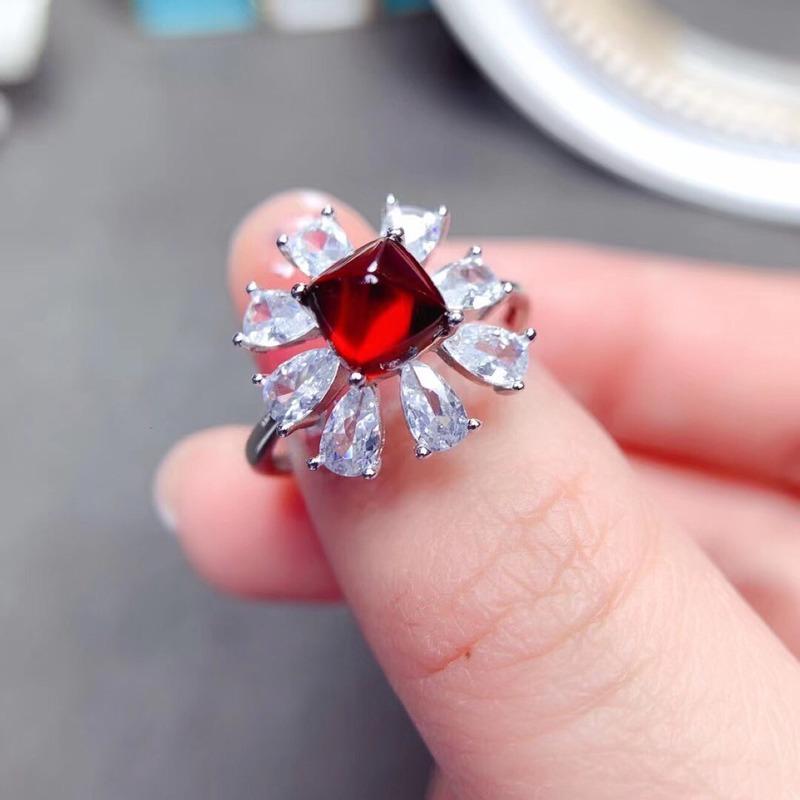 Lindon Classic Copper Alloy Zircon Ring Ladies Jewelry Wedding Promise Party Gift