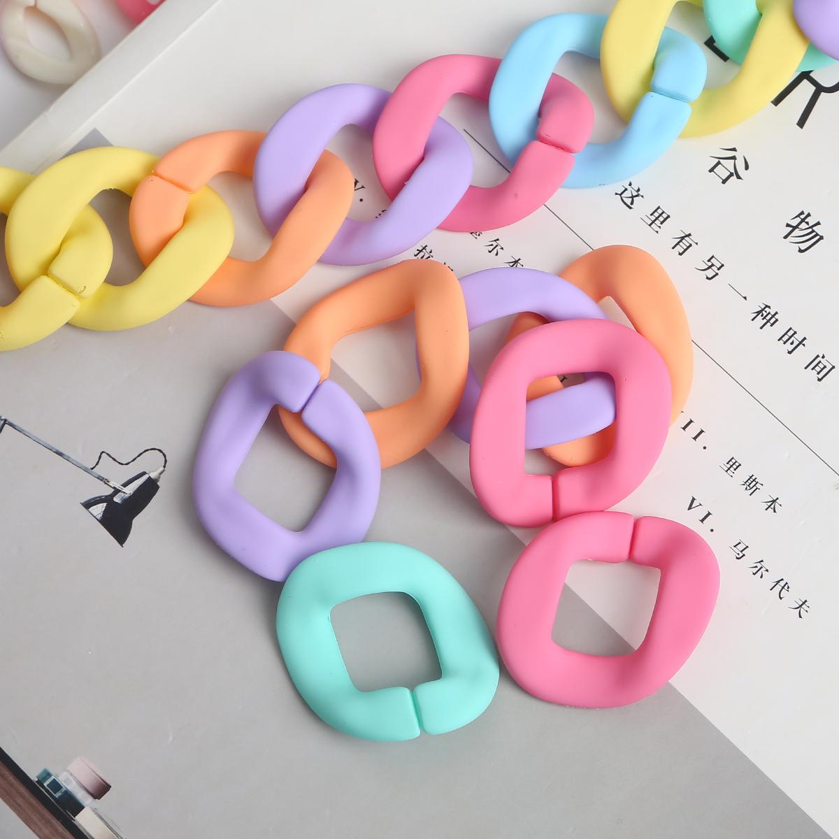 

Акриловые плоские овальные открытые кольцевые бусины, соединительная цепь для изготовления ювелирных изделий 39x32mm 10pcs