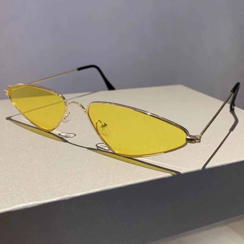 

KAMMPT Vintage Triangle Sunglasses Men Stylish Retro Ocean Lenses Women Shades Trendy Luxury Brand Designer Metal Rim Eyewear without case