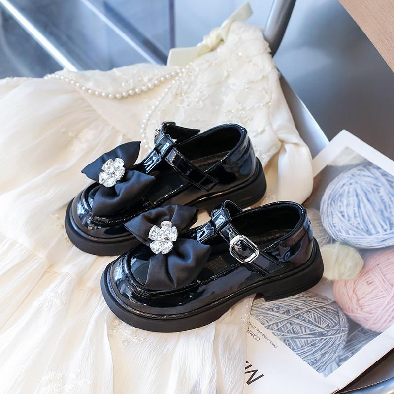

Children s College-Style Leather Shoes2026New Spring/Summer Cute Bowknot Large Flower Rhinestone Fashion Performance Shoes 26Inner Length16.1cm чёрный