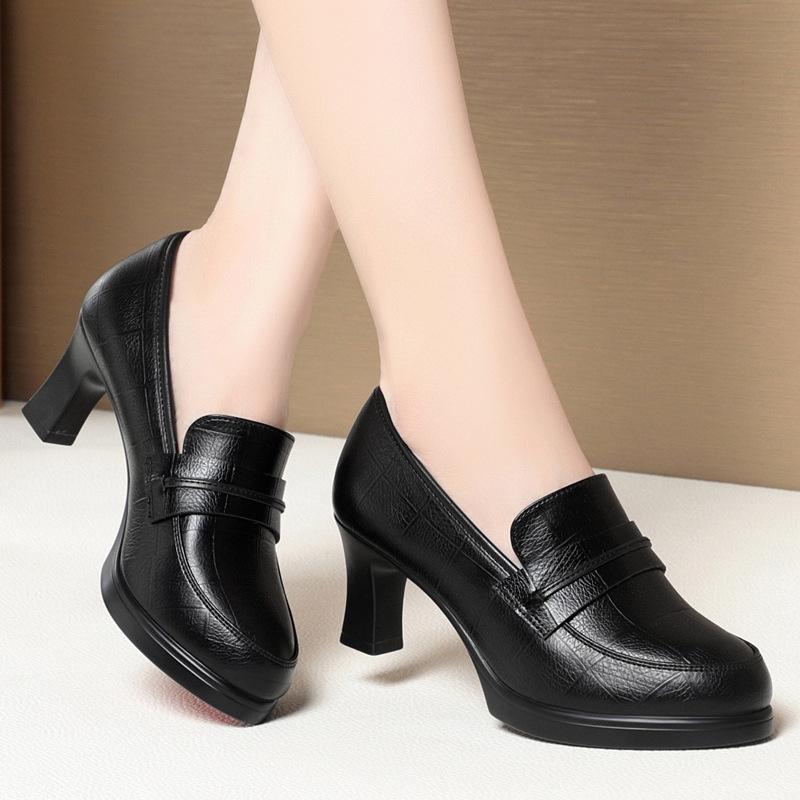 

Модные женские кожаные туфли CINESSD 2025 Весна, модные туфли из мягкой кожи на мягкой подошве для женщин среднего и пожилого возраста 36