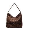 Large capacity bag women's 2025 new fashion shoulder bag premium texture bucket commuter tote bag