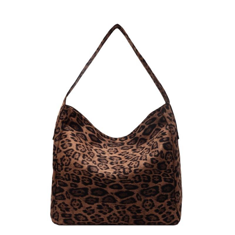 Large capacity bag women's 2025 new fashion shoulder bag premium texture bucket commuter tote bag