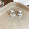 Seaside vacation wind gradual change oil painting wind petal stud earrings small fresh sweet earrings light luxury niche high sense earrings