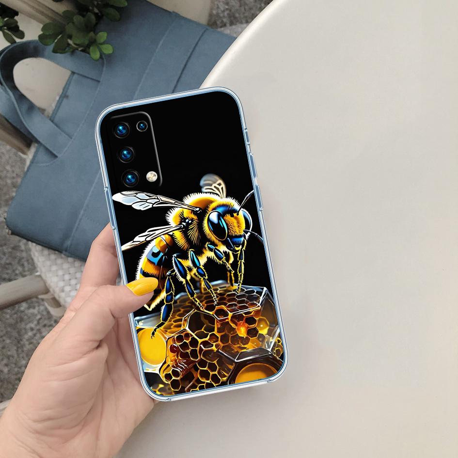 QT8 Art Bees Cartoon Phone Case for Motorola Moto G14 G31 G32 G34 G73 G71 G72 G24 G84 G85 G62 E32 E22S G7 E7 Play Plus Power