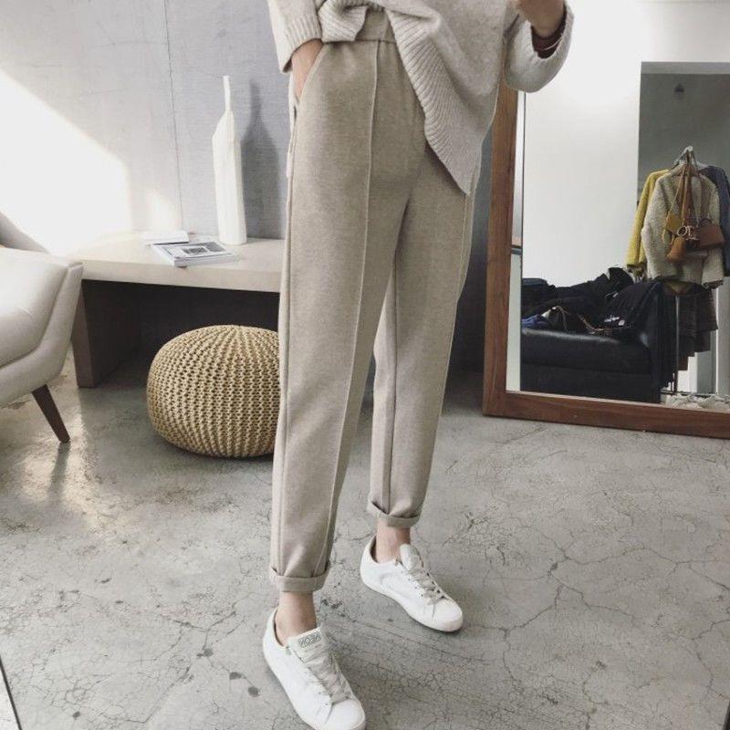 

Plus Size Women s Woolen Cigarette Pants: Autumn/Winter Loose Fit, Wide Hips, Straight Leg, Slimming Effect. XL (suitable for 115-125 jin)