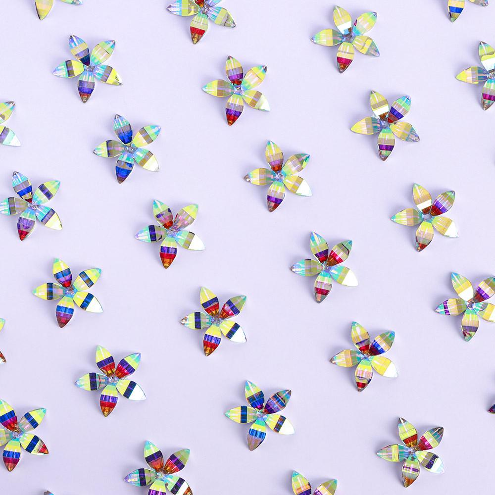 Hand-Sewn Water Drop Resin Rhinestones Brooches - Vintage DIY Clothing Accessories
