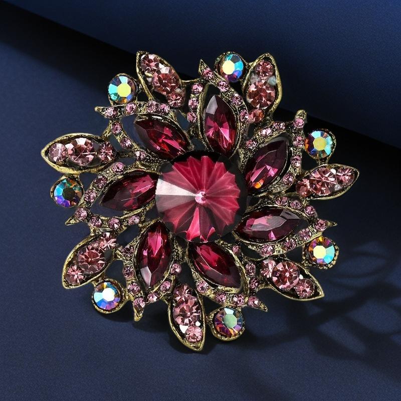 1Pcs Elegant Lapel Flower Pin Exaggerated Fashion Retro Vibrant Colorful Crystal Glass Brooch Pin Women'S Large Coat Accessories