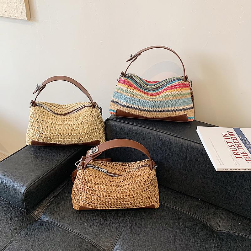 2026 Neue Damen-Strohgewebte Handtasche PU-Patchwork Einzelne Schulter Lässige Crossbody-Tasche Kissenbeutel Damen-Tote