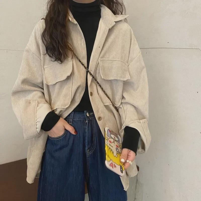 Women's Retro Corduroy Jacket - Korean Style, Loose Fit, Long-Sleeved, Perfect for Spring and Autumn.