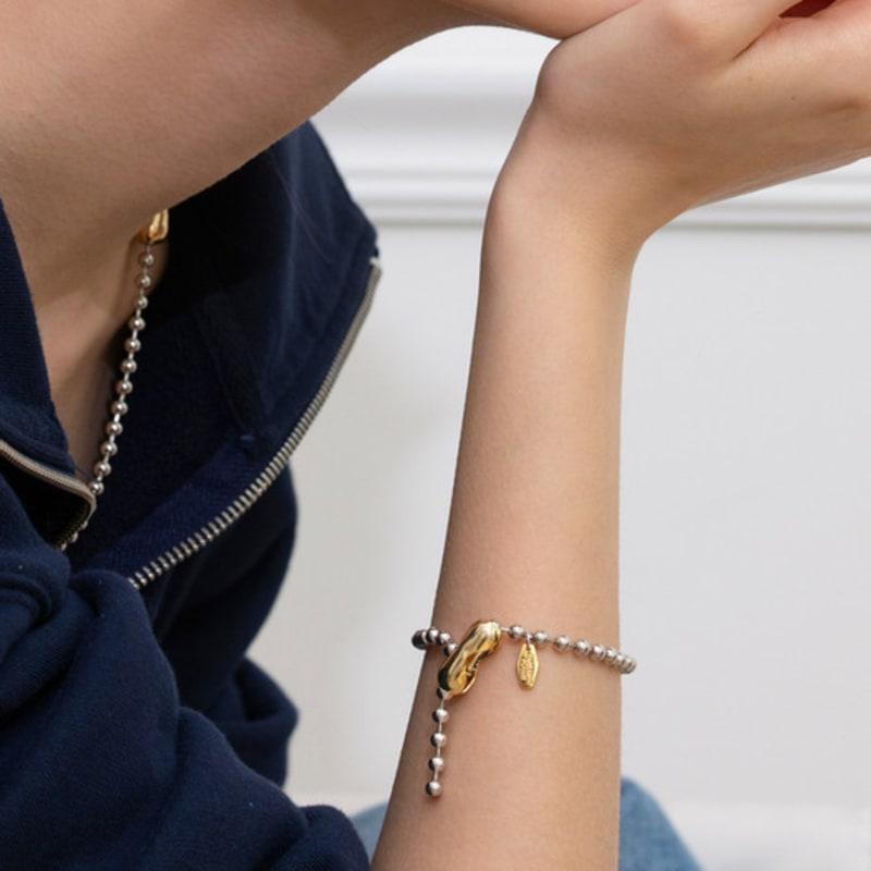 FANTASTIC PLANET Kugelketten-Kapselarmband