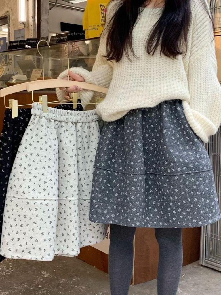 Korean Retro A-line Floral Skirt - Women's Autumn Winter Gray Puffy Umbrella Style