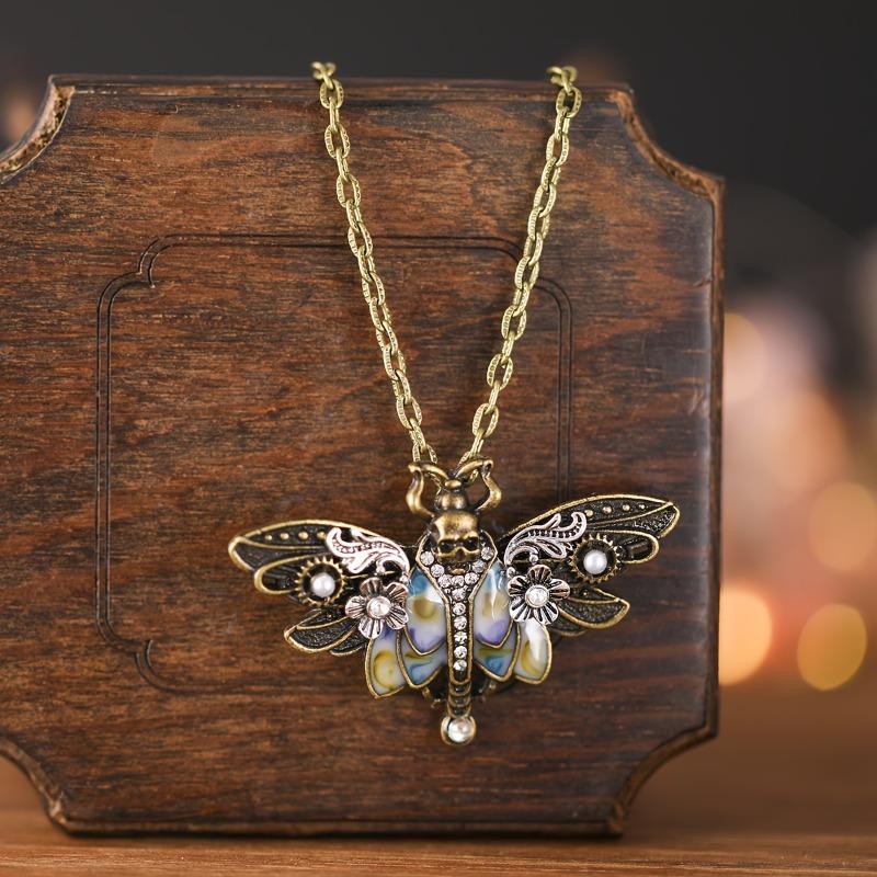 Vintage Boho Moth Pendant Necklace with Skull, Gift for Women, Daily Wear, All Seasons - Creative Halloween Gift