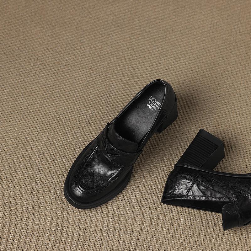 Hand-clutched Sheepskin High-heeled Versatile Deep-mouth Single Shoes Women's 2025 Autumn New British Retro One-pedal Thick-heeled Loafers