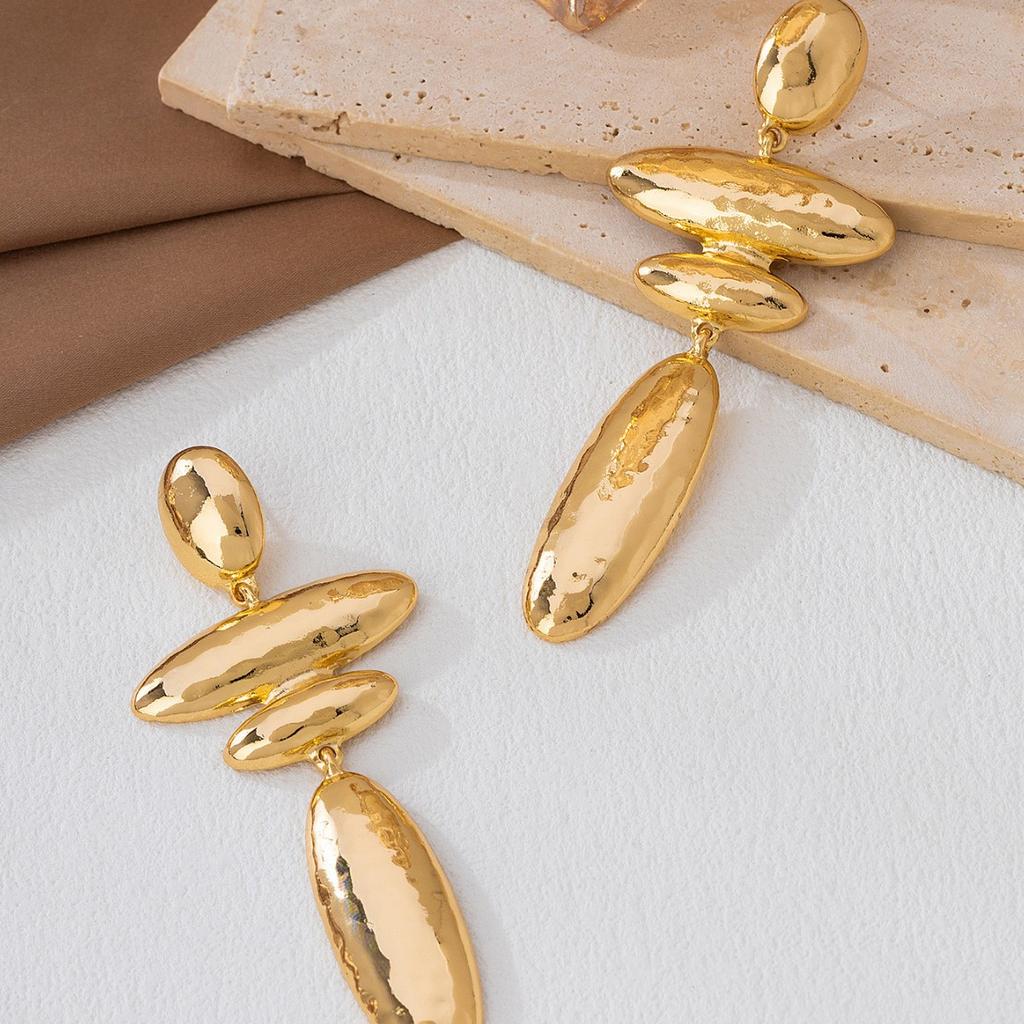 Temperament Simple Long Geometric Water Drop-Shaped Alloy Earrings Personalized Creative Fashion Simple Versatile Earrings